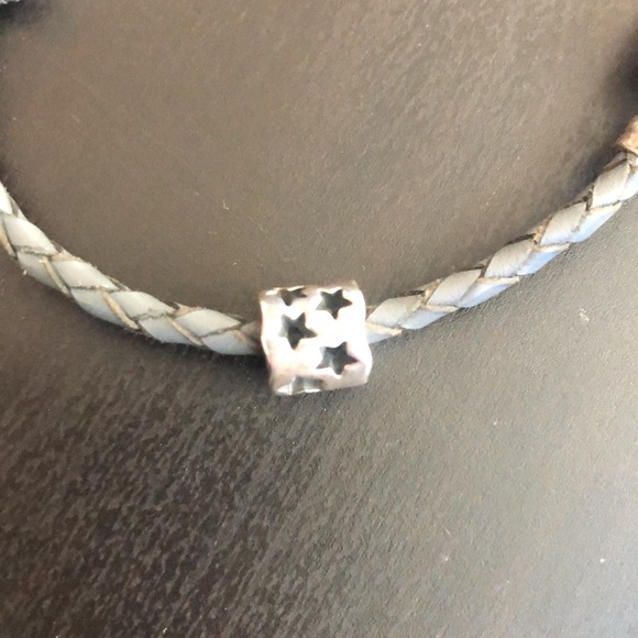 Pandora charm bracelet - Picture 2 of 3